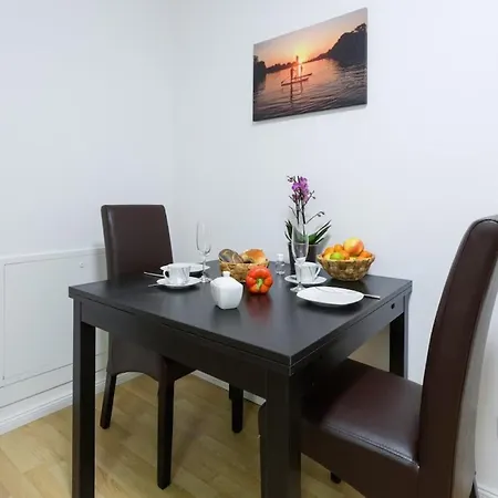 Cityapartment Pankow דירה *